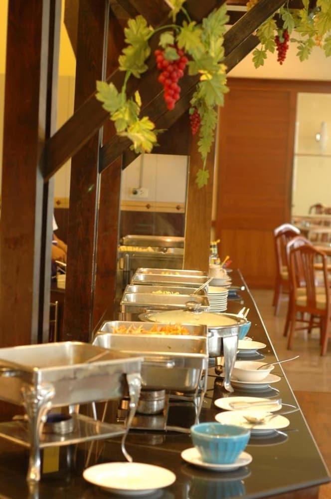 Royal Lanna Hotel Chiang Mai Esterno foto