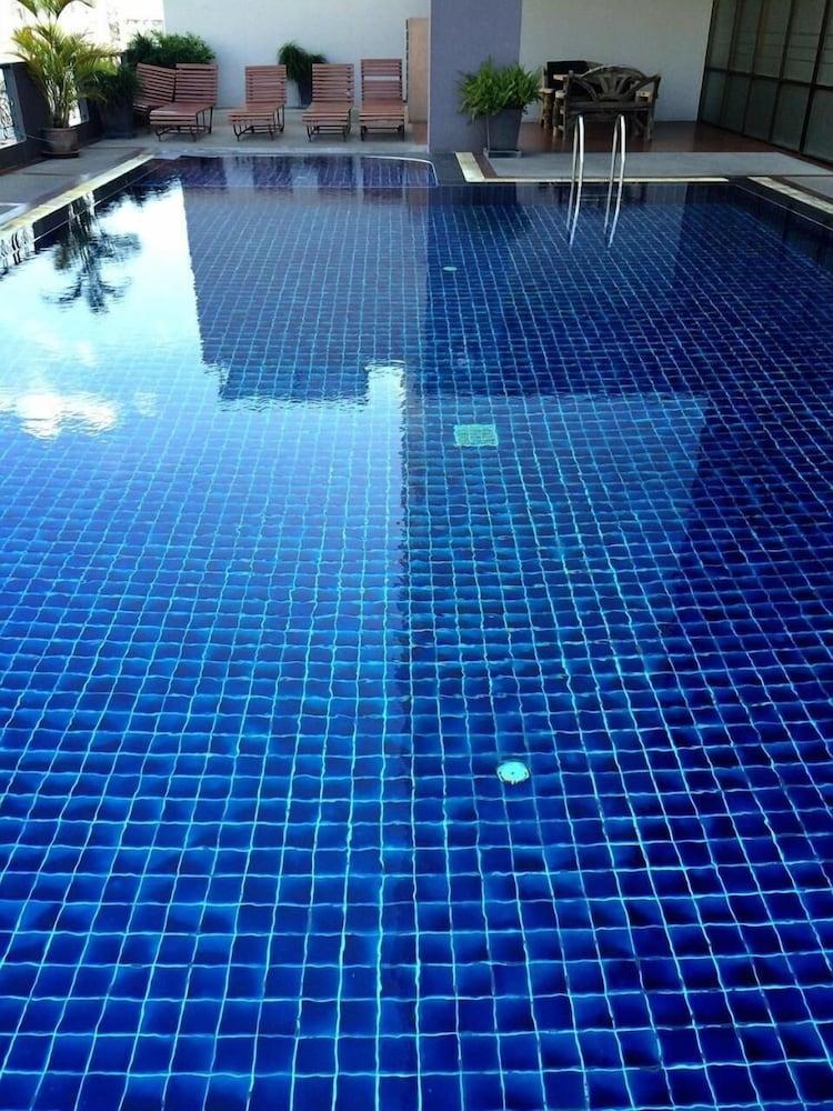 Royal Lanna Hotel Chiang Mai Esterno foto