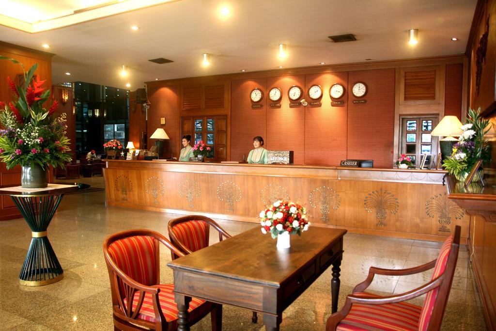 Royal Lanna Hotel Chiang Mai Esterno foto