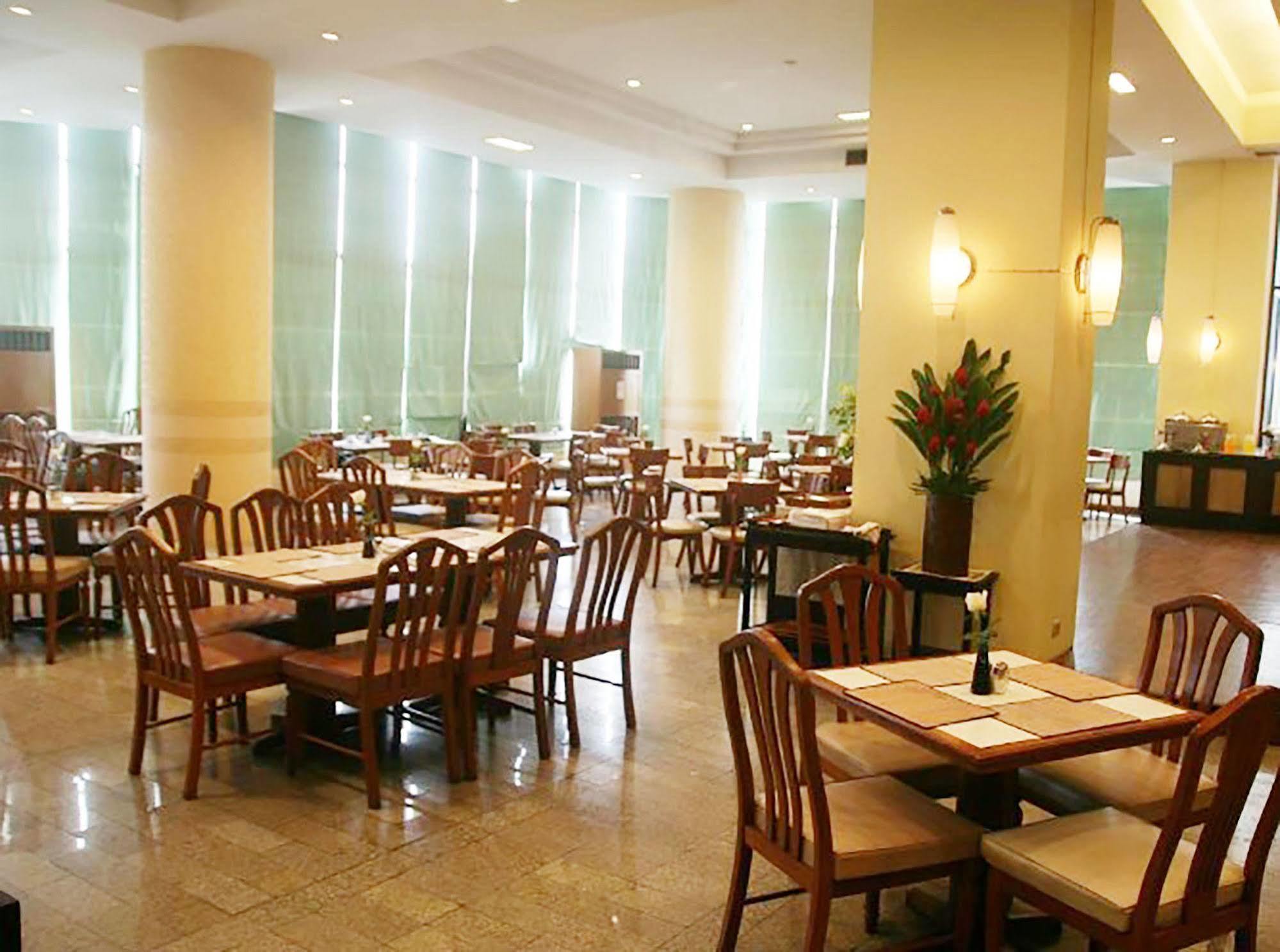 Royal Lanna Hotel Chiang Mai Esterno foto