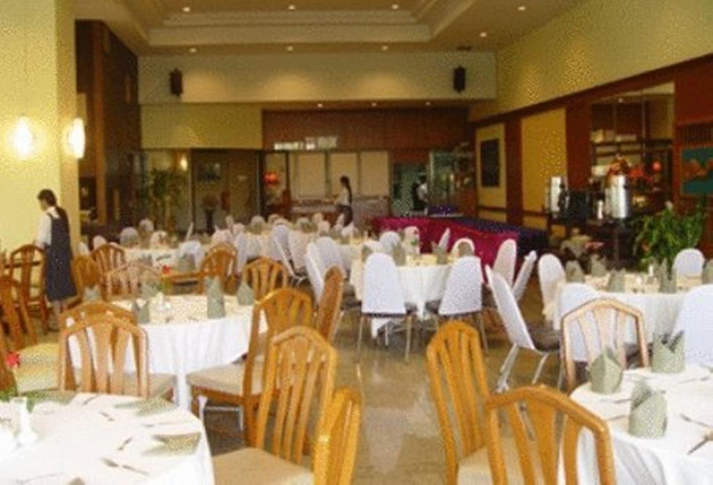 Royal Lanna Hotel Chiang Mai Esterno foto